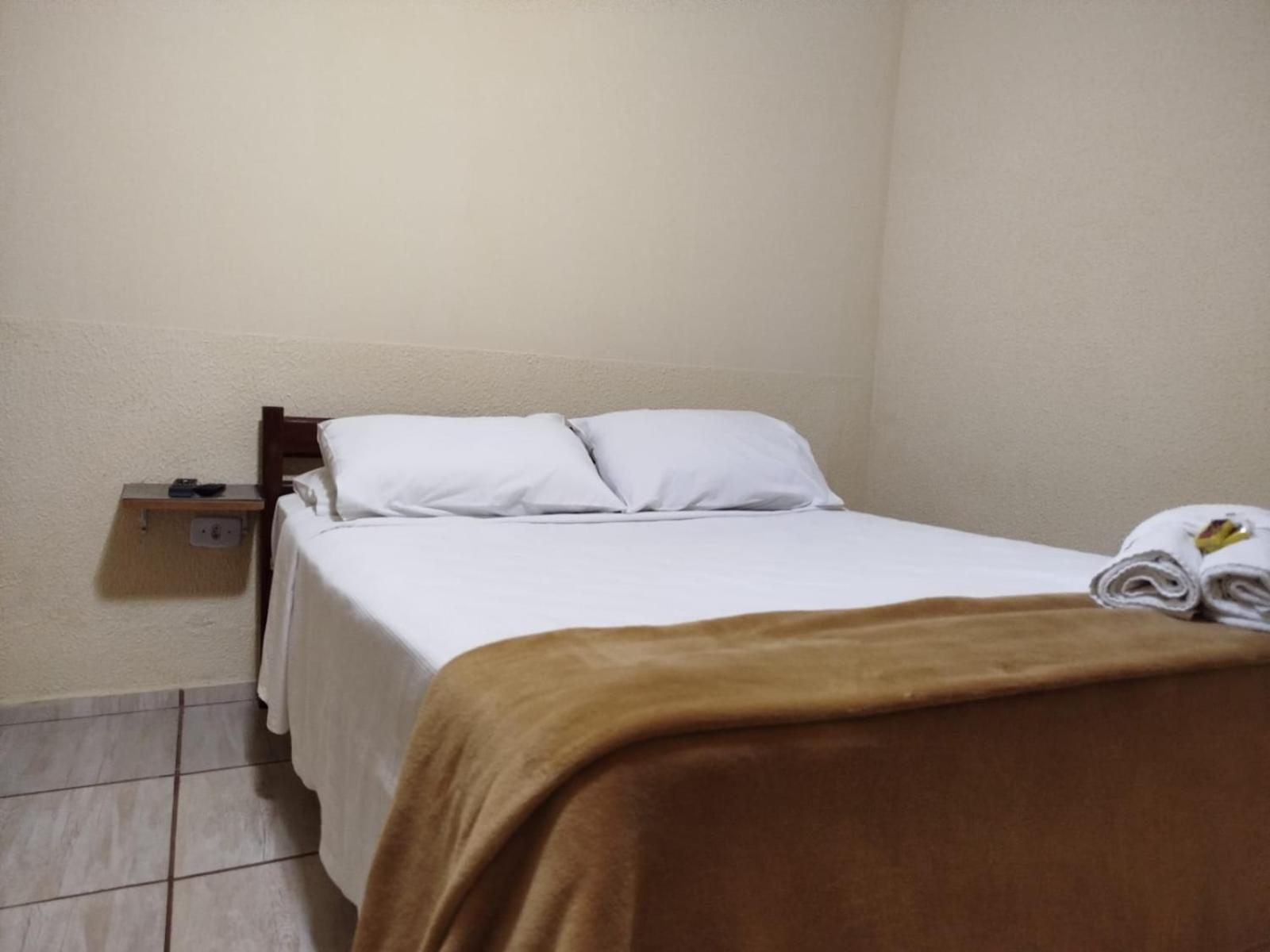 Hotel Caminito Santo Antônio do Pinhal Esterno foto